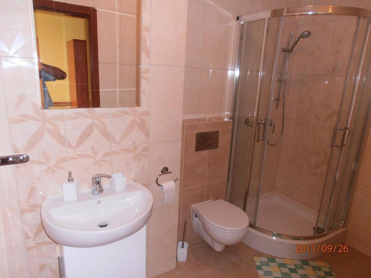 Apartamento Ave Lagiewniki Cracovia Exterior foto